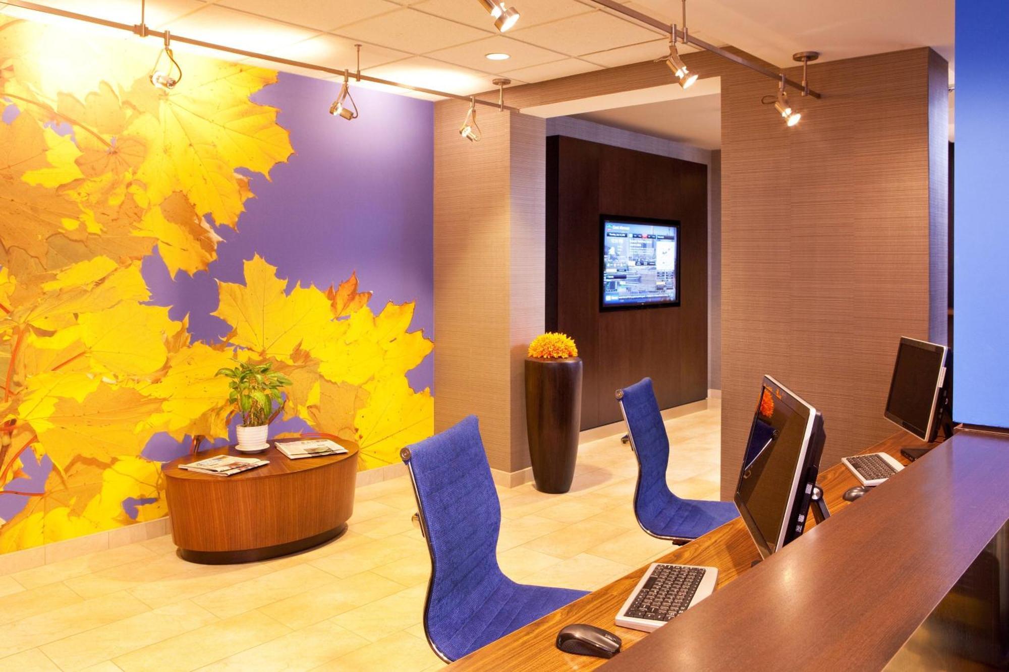 Courtyard Hartford Manchester Ngoại thất bức ảnh