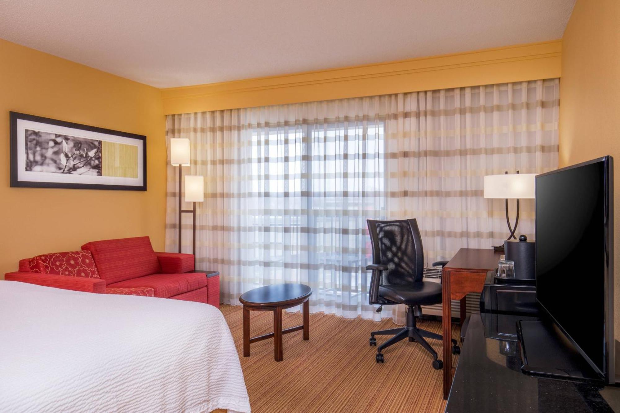 Courtyard Hartford Manchester Ngoại thất bức ảnh